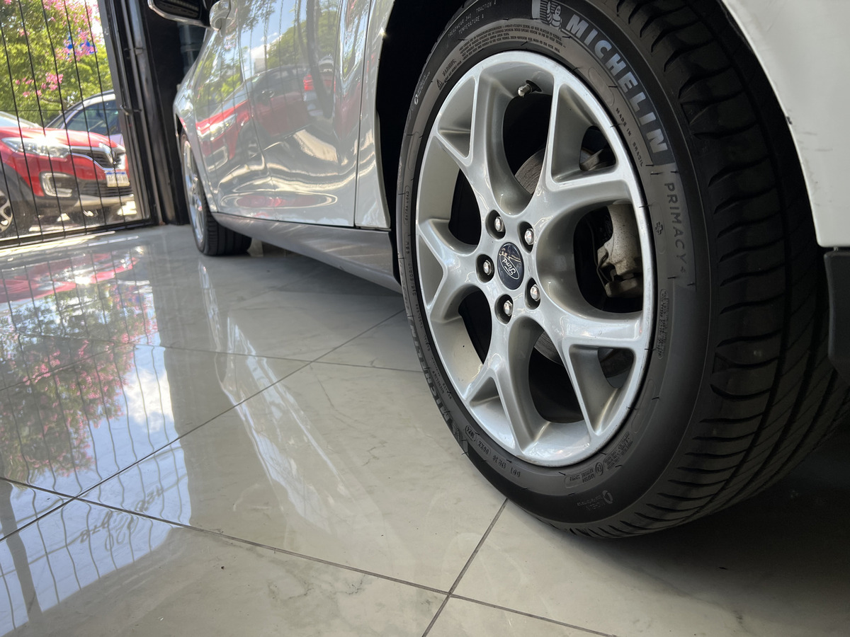 Ford Focus Iii 2.0 Se Plus Mt - imagen 17