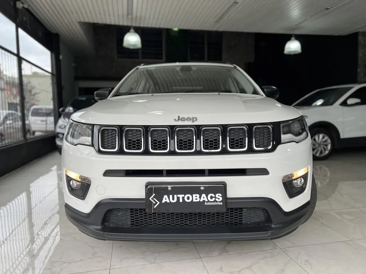 Jeep Compass 2.4 Sport - imagen 1