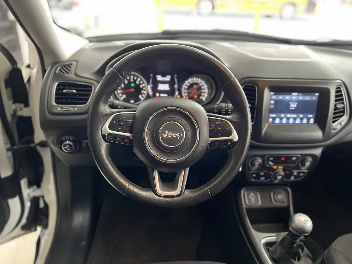 Jeep Compass 2.4 Sport - imagen 18