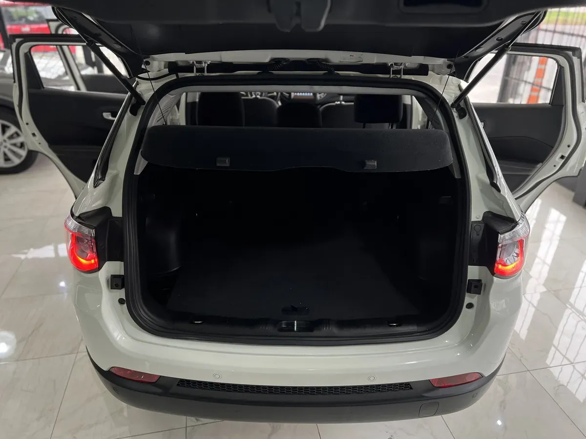 Jeep Compass 2.4 Sport - imagen 19