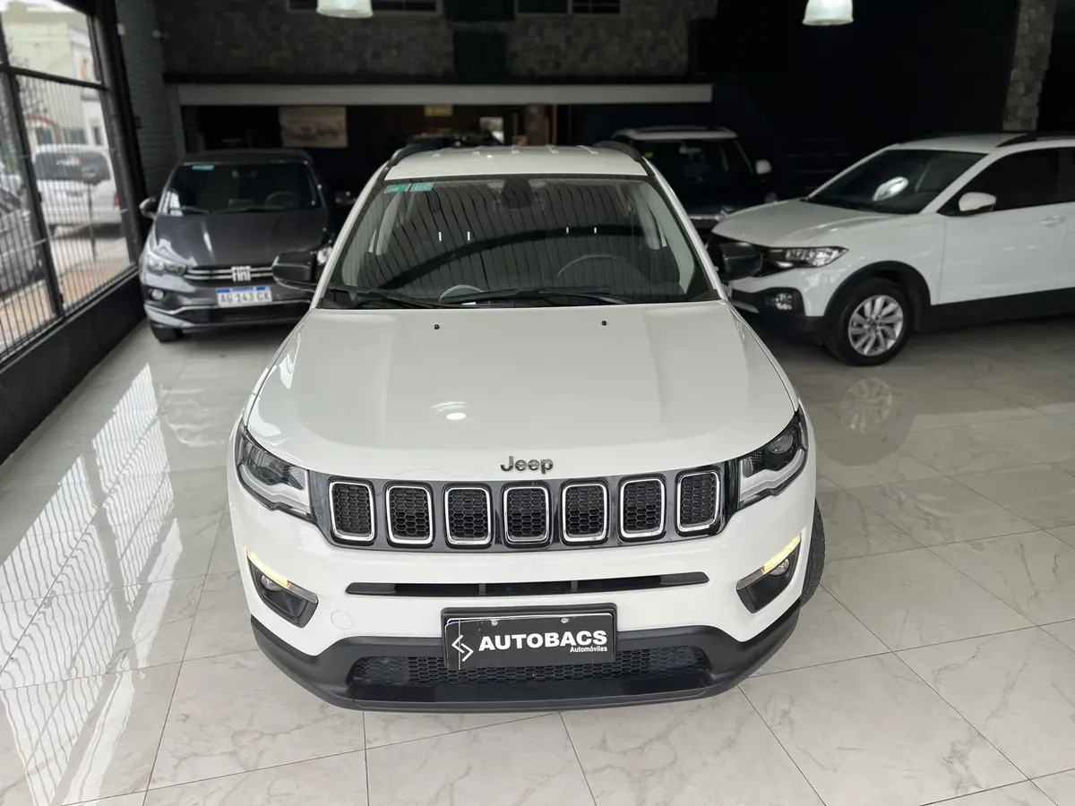 Jeep Compass 2.4 Sport - imagen 21