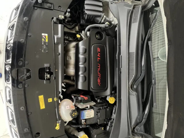 Jeep Compass 2.4 Sport - miniatura 4