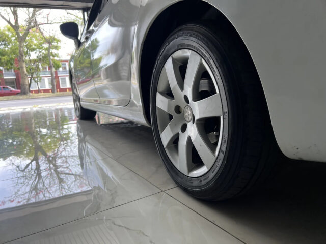 Peugeot 408 2.0 Allure 143cv - miniatura 11