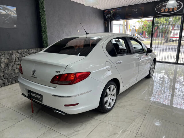 Peugeot 408 2.0 Allure 143cv - miniatura 15